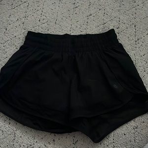 Black athleta shorts